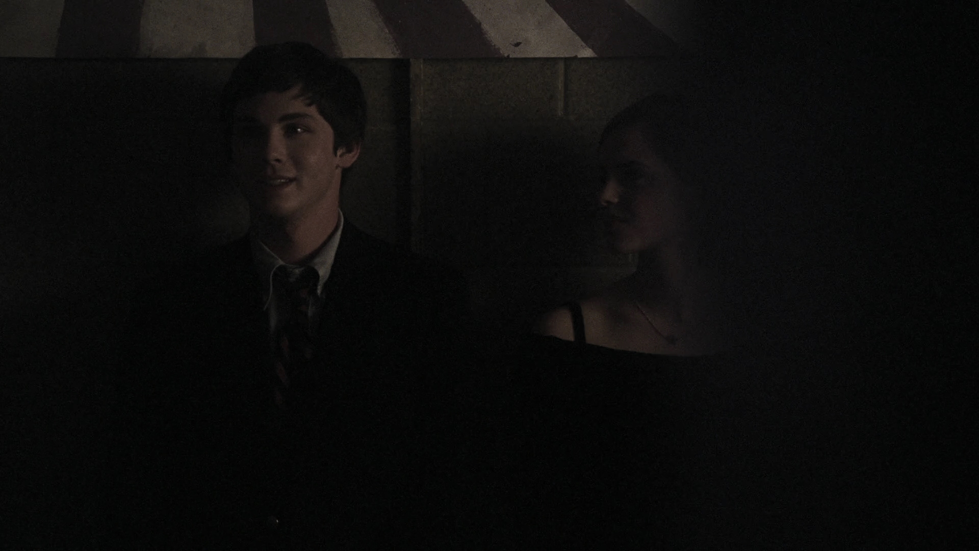 EmmaWatonFan-dot-nl_ThePerksOfBeingAWallflower3440.jpg EmmaWatonFan-dot-nl_ThePerksOfBeingAWallflower3440.jpg