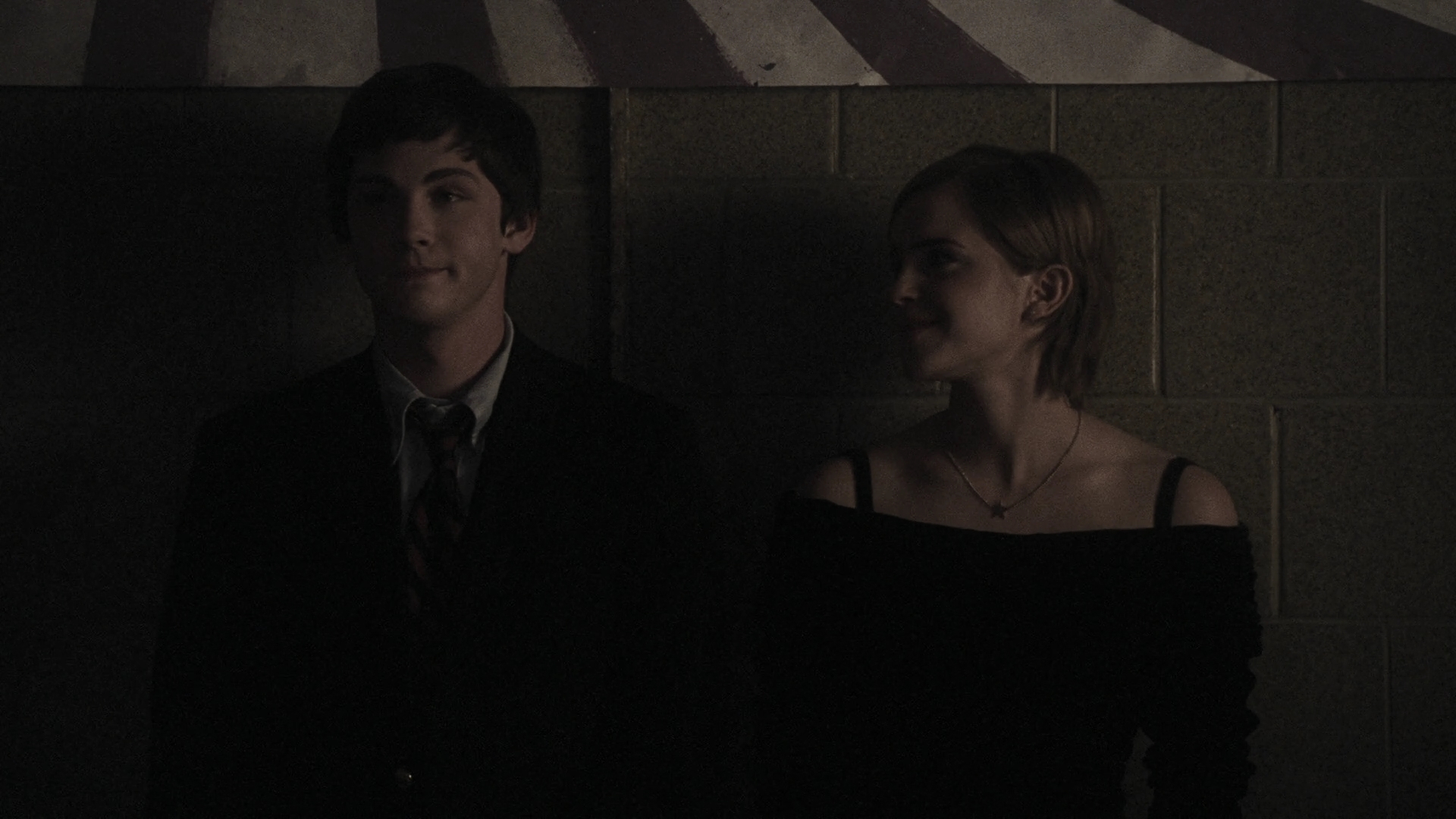 EmmaWatonFan-dot-nl_ThePerksOfBeingAWallflower3443.jpg
