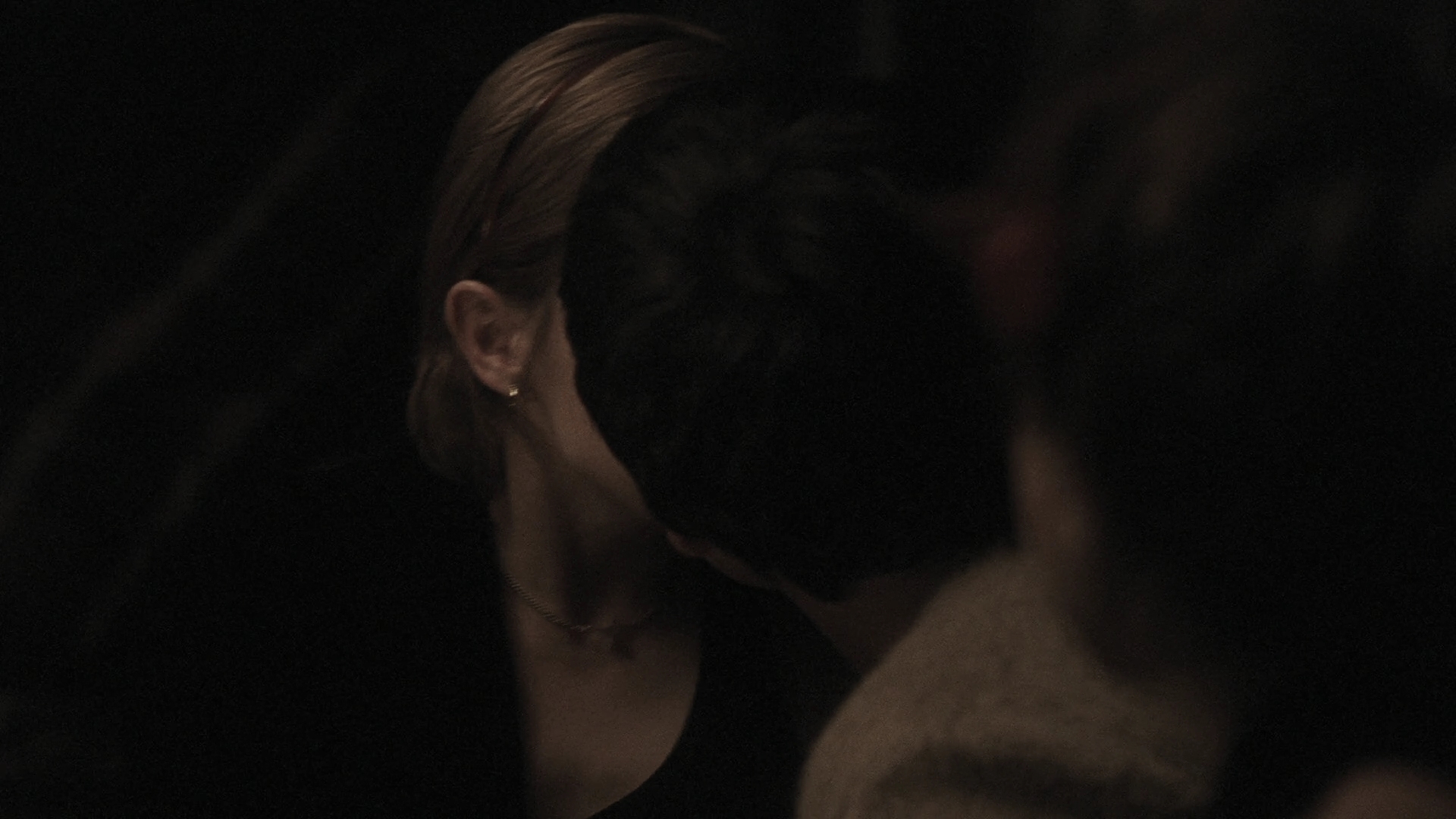 EmmaWatonFan-dot-nl_ThePerksOfBeingAWallflower3870.jpg EmmaWatonFan-dot-nl_ThePerksOfBeingAWallflower3870.jpg