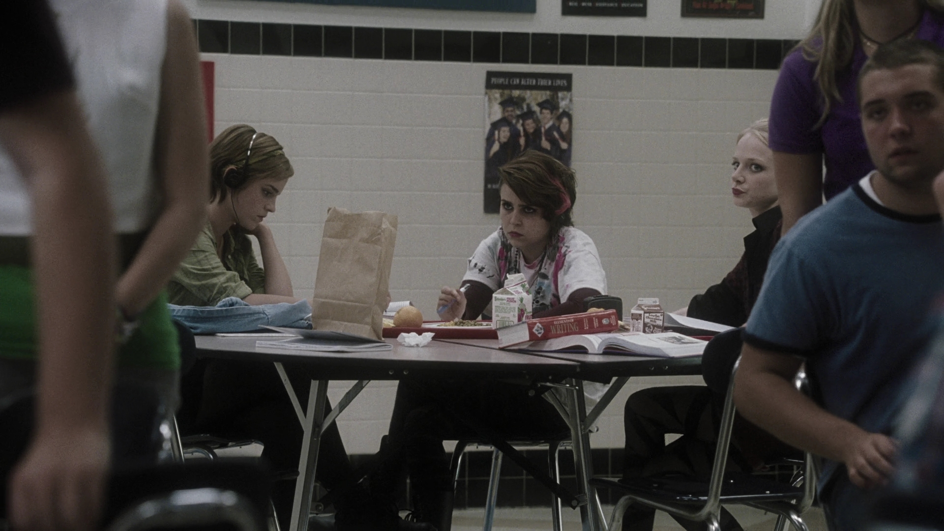 EmmaWatonFan-dot-nl_ThePerksOfBeingAWallflower4154.jpg