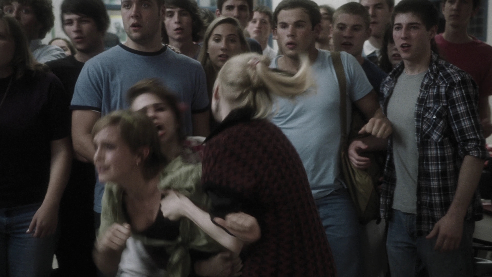 EmmaWatonFan-dot-nl_ThePerksOfBeingAWallflower4174.jpg