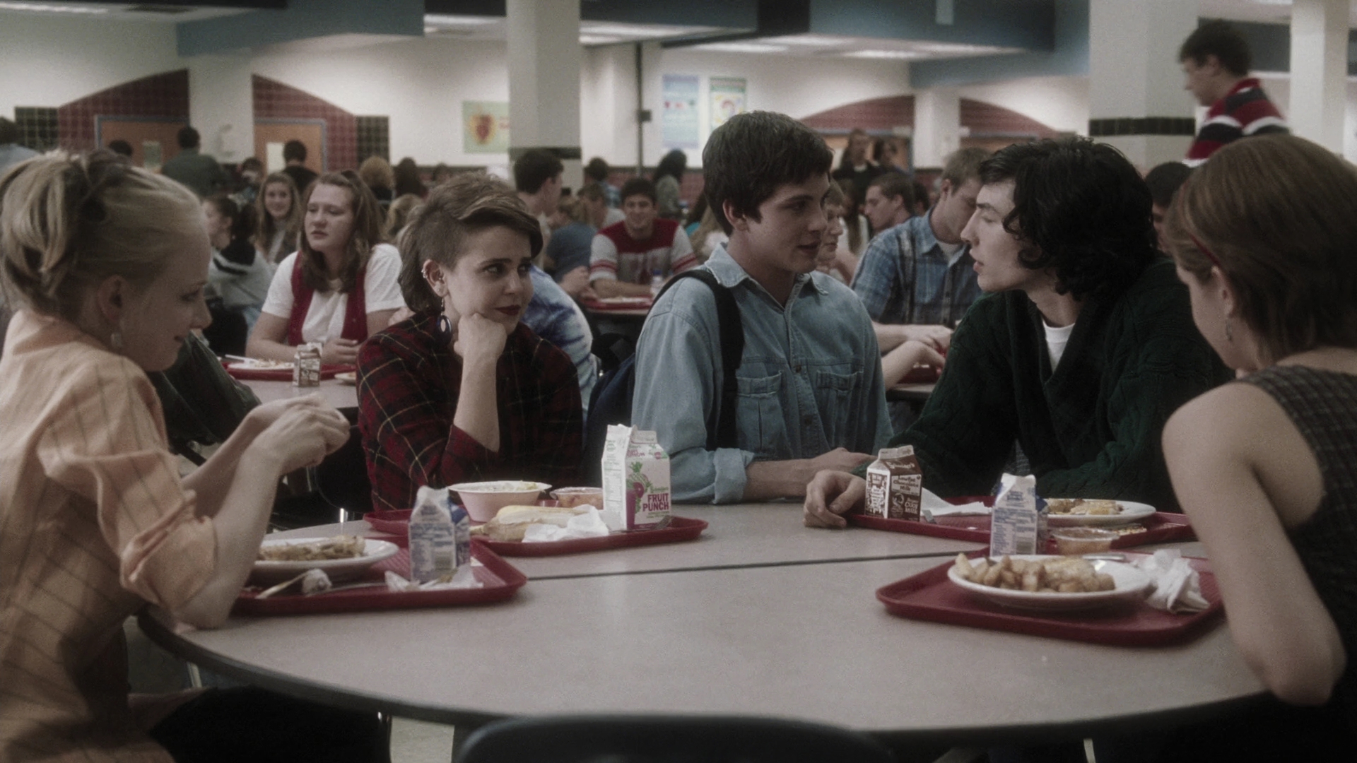EmmaWatonFan-dot-nl_ThePerksOfBeingAWallflower4606.jpg EmmaWatonFan-dot-nl_ThePerksOfBeingAWallflower4606.jpg
