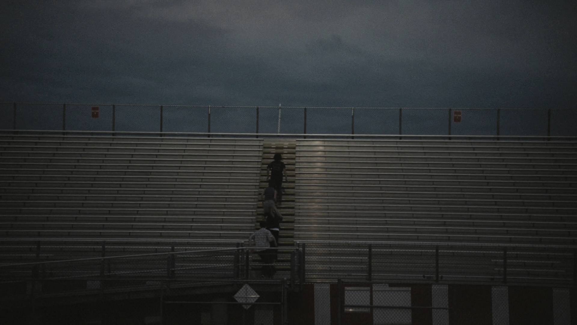 EmmaWatonFan-dot-nl_ThePerksOfBeingAWallflower4750.jpg EmmaWatonFan-dot-nl_ThePerksOfBeingAWallflower4750.jpg