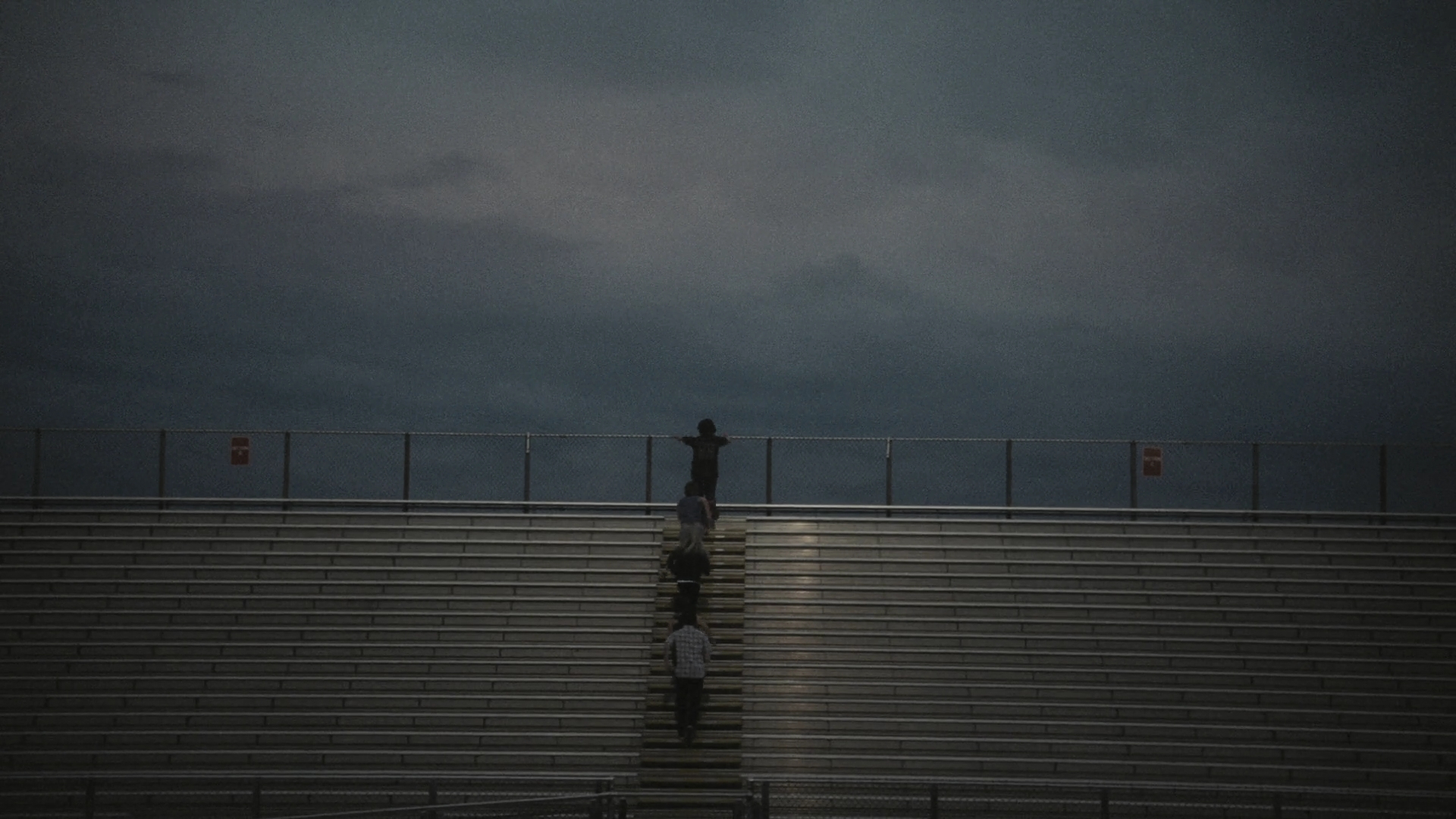 EmmaWatonFan-dot-nl_ThePerksOfBeingAWallflower4753.jpg EmmaWatonFan-dot-nl_ThePerksOfBeingAWallflower4753.jpg