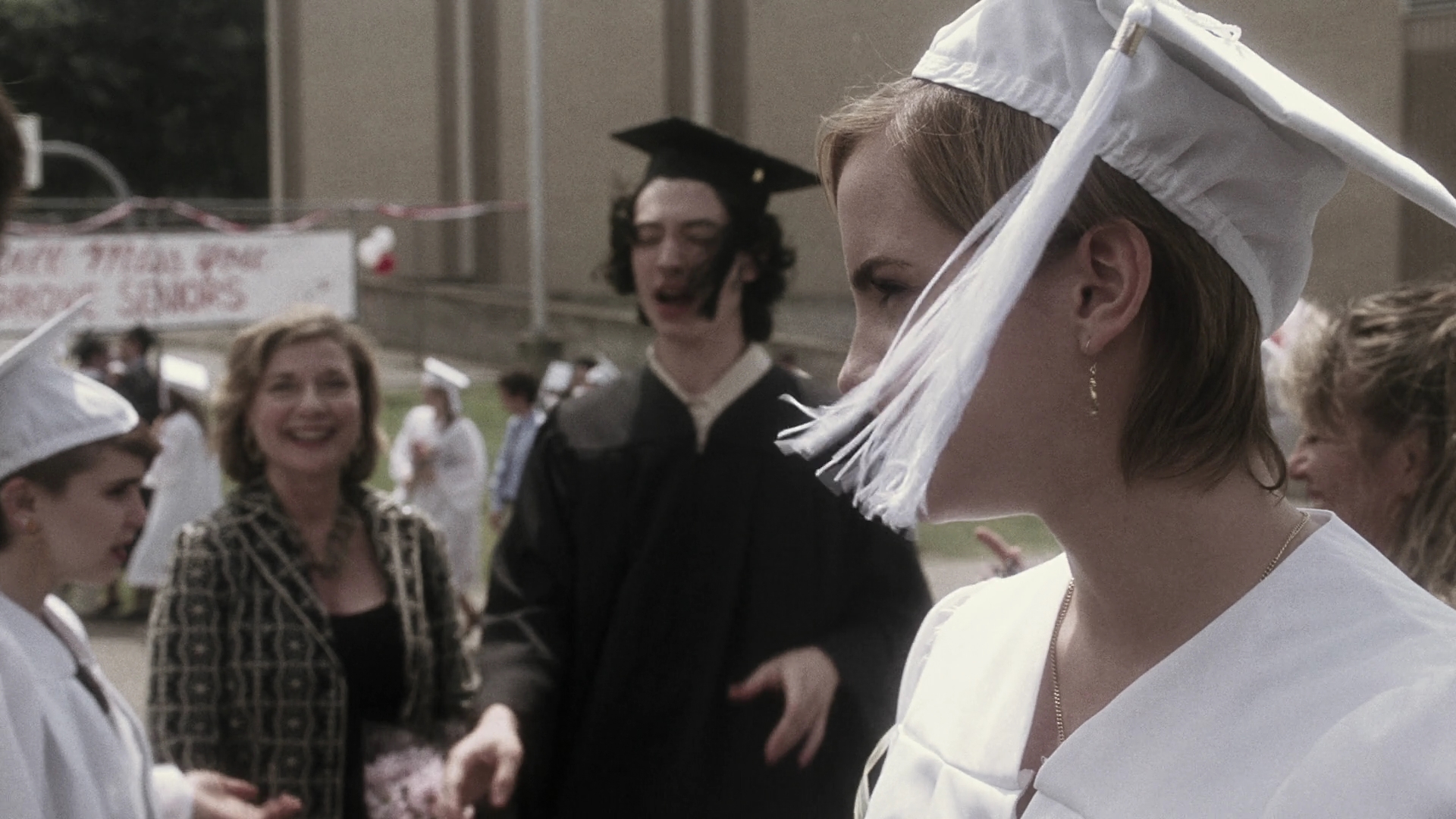 EmmaWatonFan-dot-nl_ThePerksOfBeingAWallflower4814.jpg