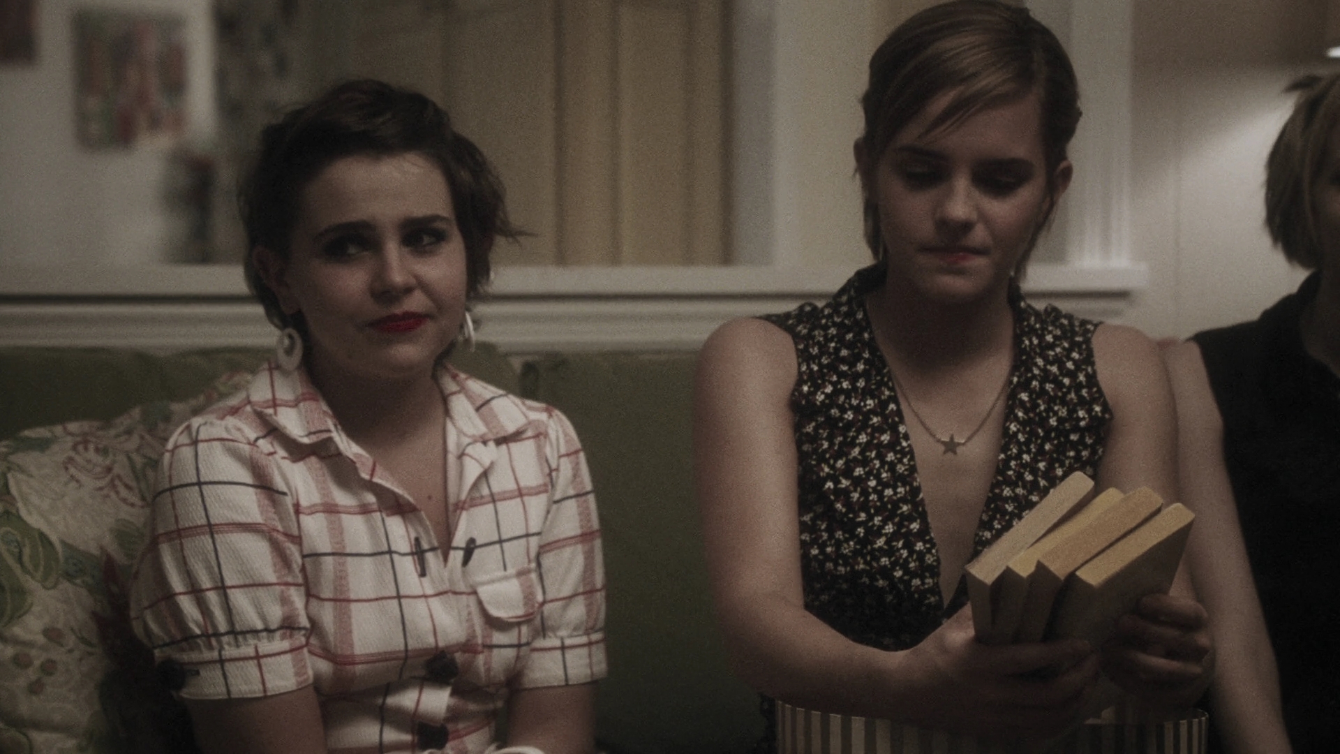 EmmaWatonFan-dot-nl_ThePerksOfBeingAWallflower4853.jpg EmmaWatonFan-dot-nl_ThePerksOfBeingAWallflower4853.jpg
