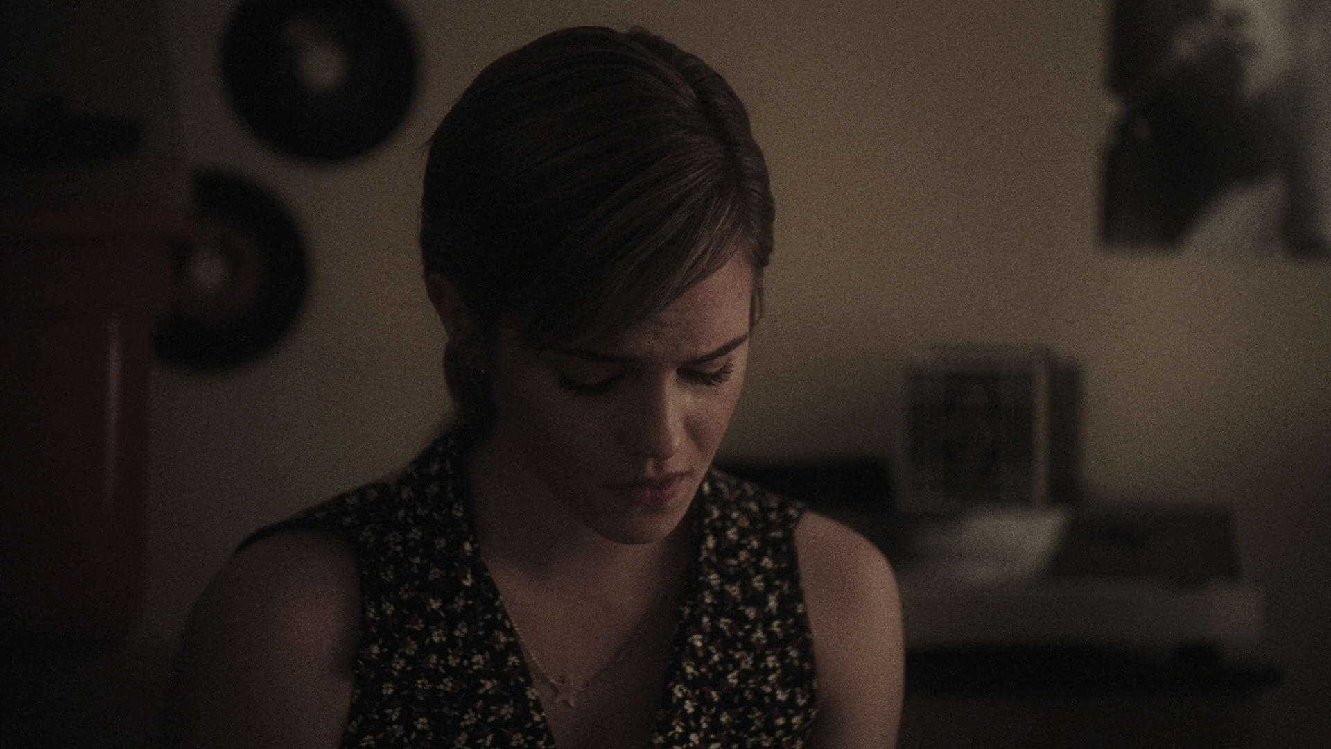 EmmaWatonFan-dot-nl_ThePerksOfBeingAWallflower4986.jpg EmmaWatonFan-dot-nl_ThePerksOfBeingAWallflower4986.jpg
