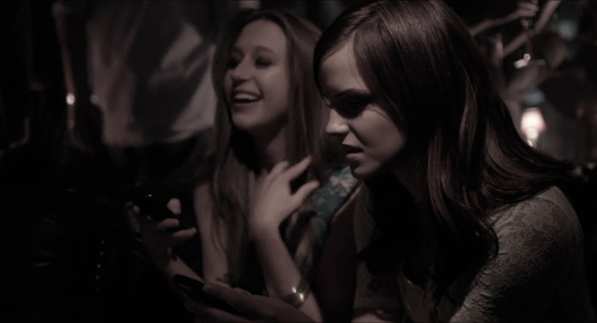 EmmaWatsonFan-dot-nl_TheBligRing1077.jpg