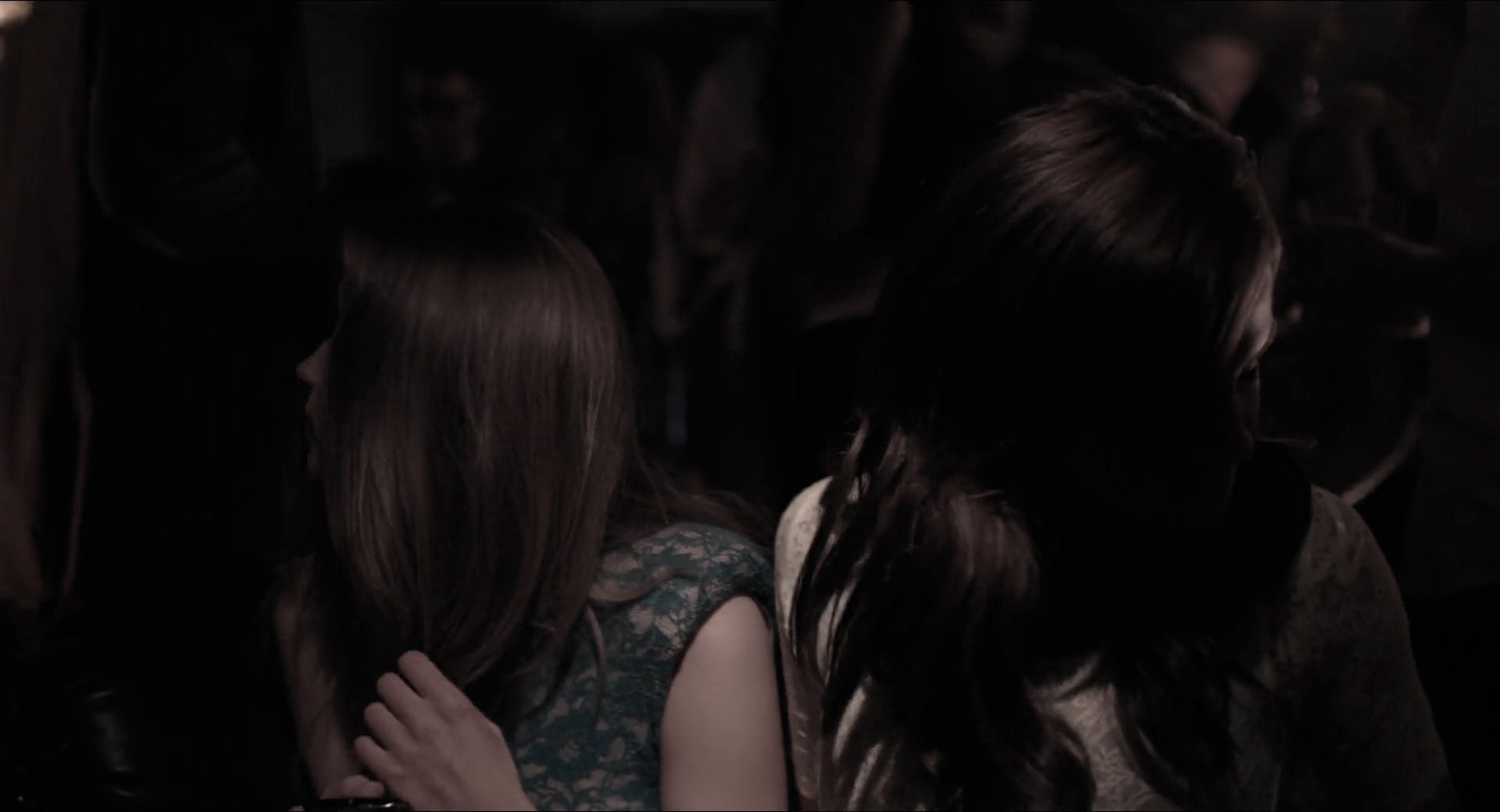 EmmaWatsonFan-dot-nl_TheBligRing1156.jpg