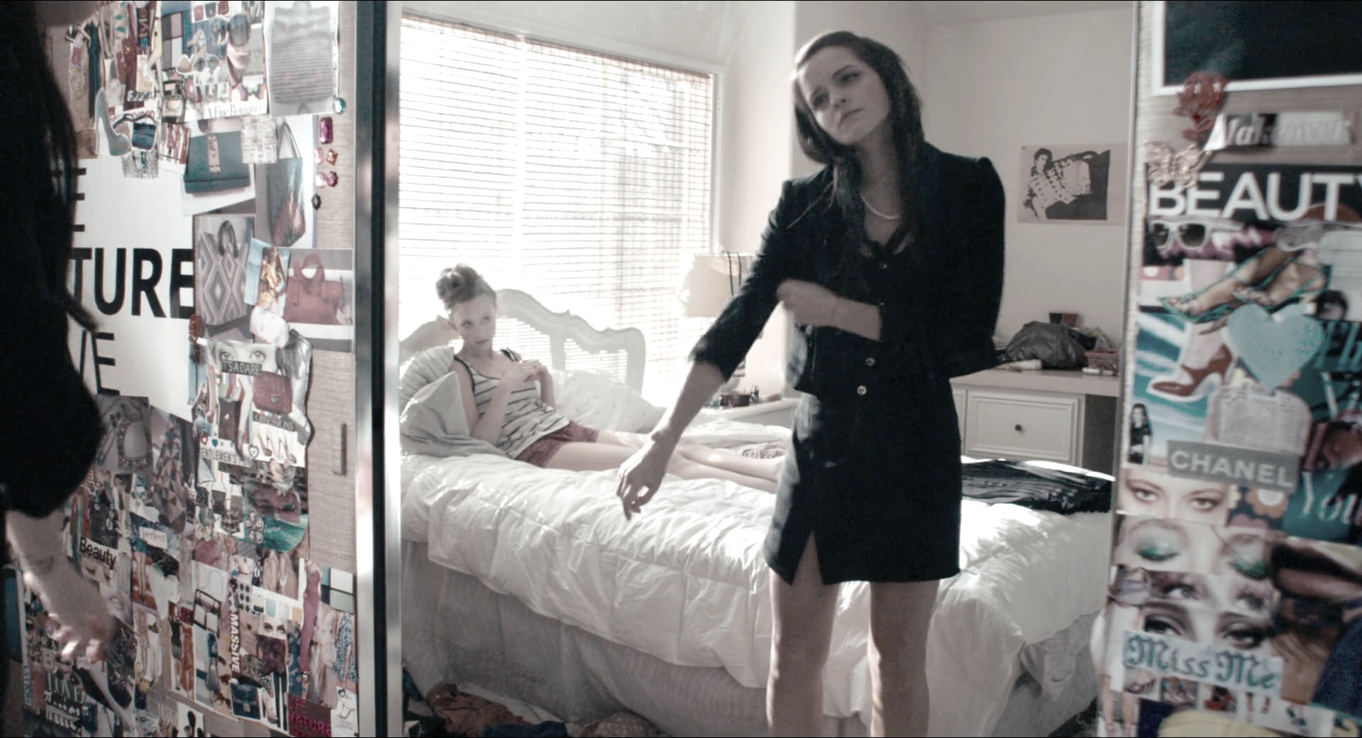 EmmaWatsonFan-dot-nl_TheBligRing4424.jpg