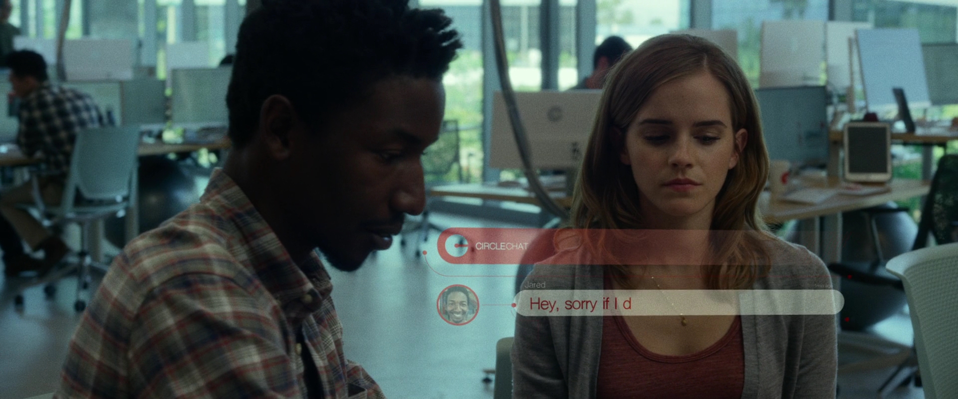 EmmaWatsonFan-dot-nl_TheCircle0626.jpg