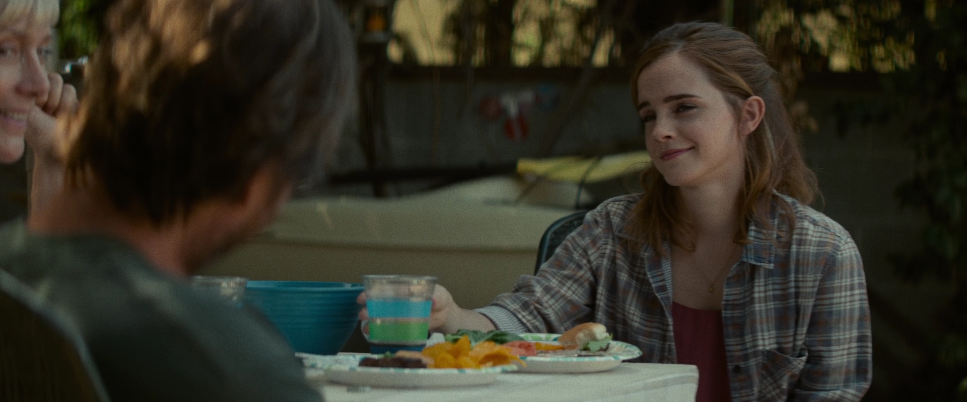 EmmaWatsonFan-dot-nl_TheCircle1388.jpg