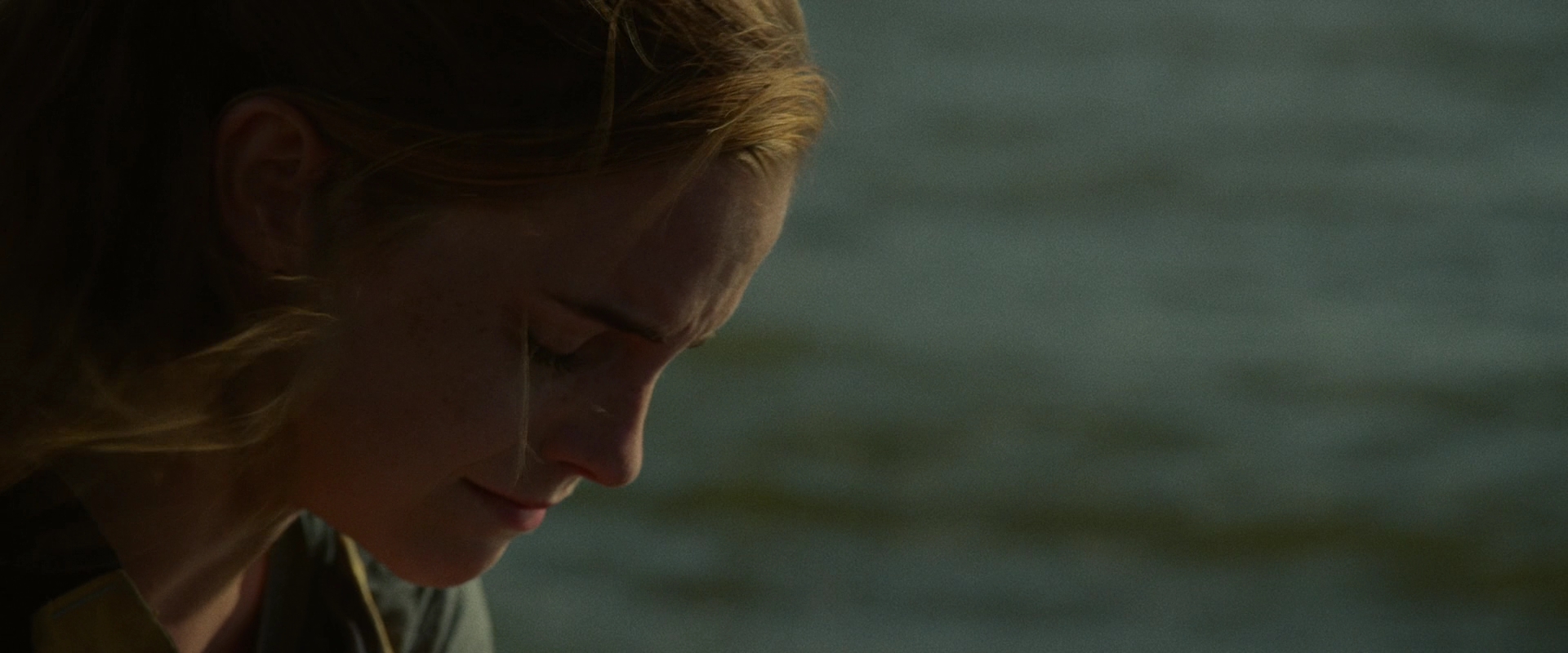 EmmaWatsonFan-dot-nl_TheCircle1589.jpg