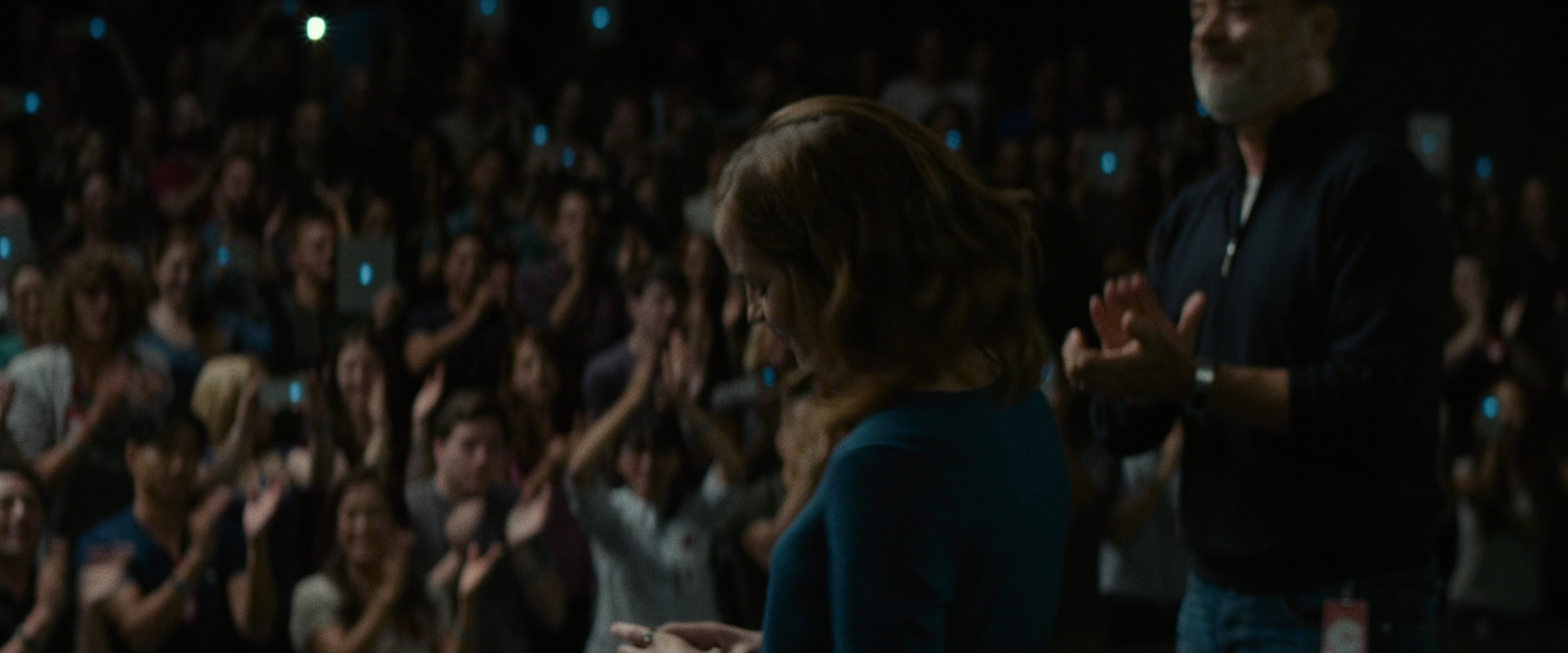 EmmaWatsonFan-dot-nl_TheCircle3444.jpg
