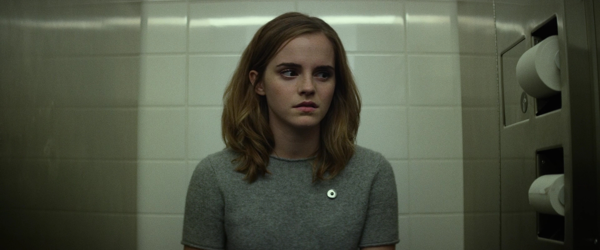 EmmaWatsonFan-dot-nl_TheCircle3781.jpg