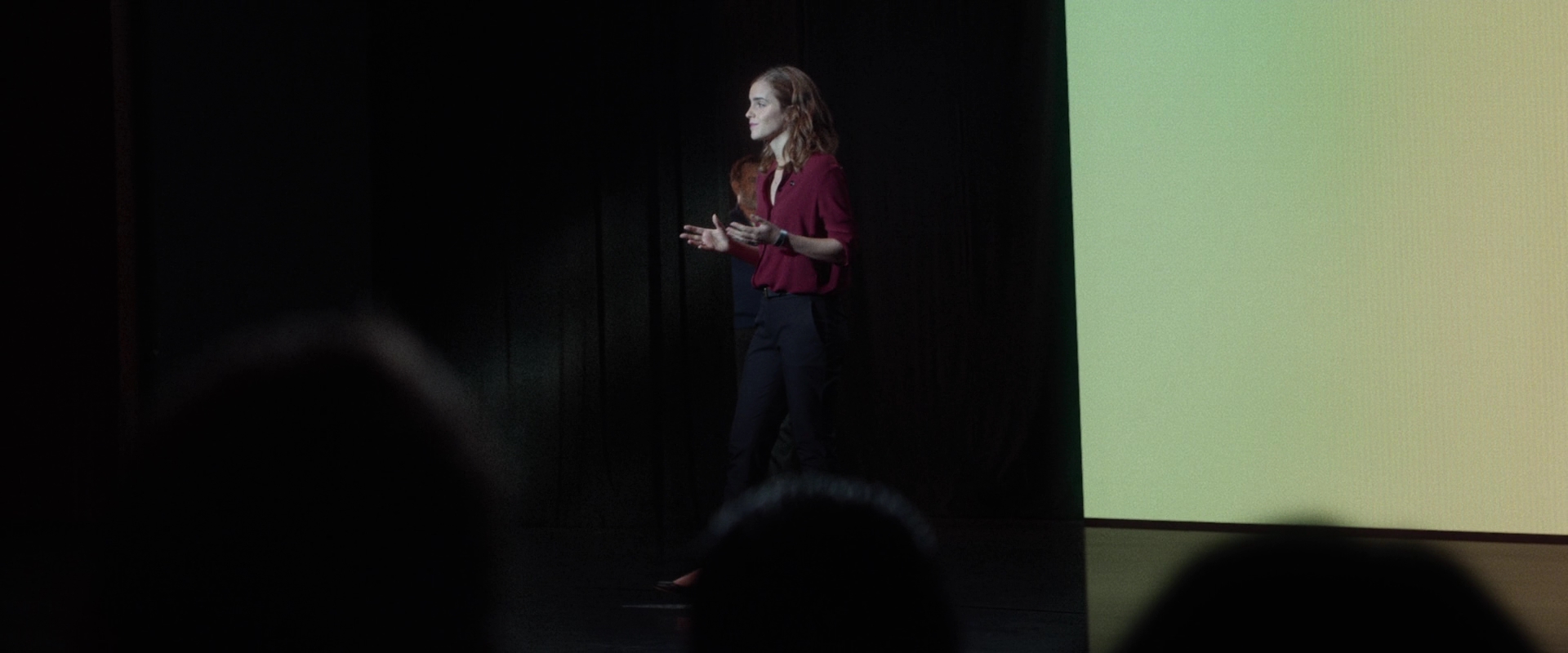 EmmaWatsonFan-dot-nl_TheCircle4376.jpg