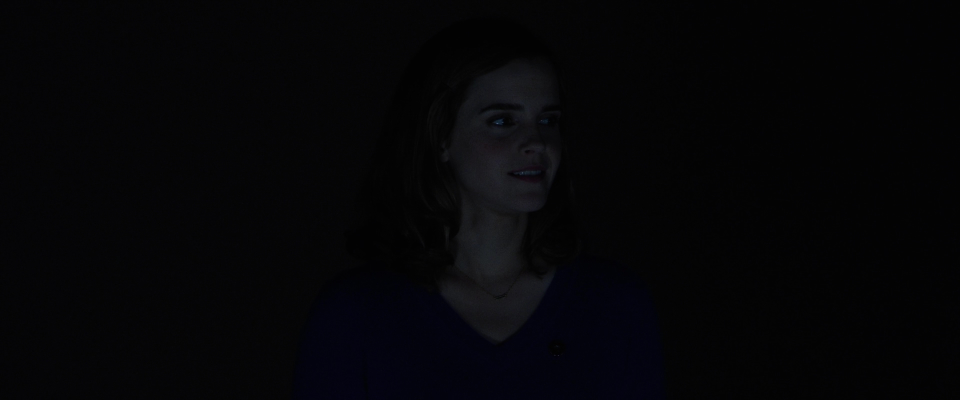 EmmaWatsonFan-dot-nl_TheCircle5788.jpg