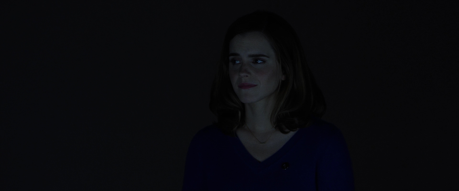 EmmaWatsonFan-dot-nl_TheCircle5801.jpg