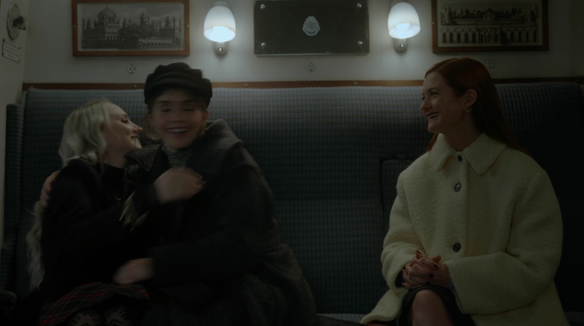 EmmaWatsonFan-dot-nl_HarryPotter-ReturnToHogwarts0100.jpg EmmaWatsonFan-dot-nl_HarryPotter-ReturnToHogwarts0100.jpg