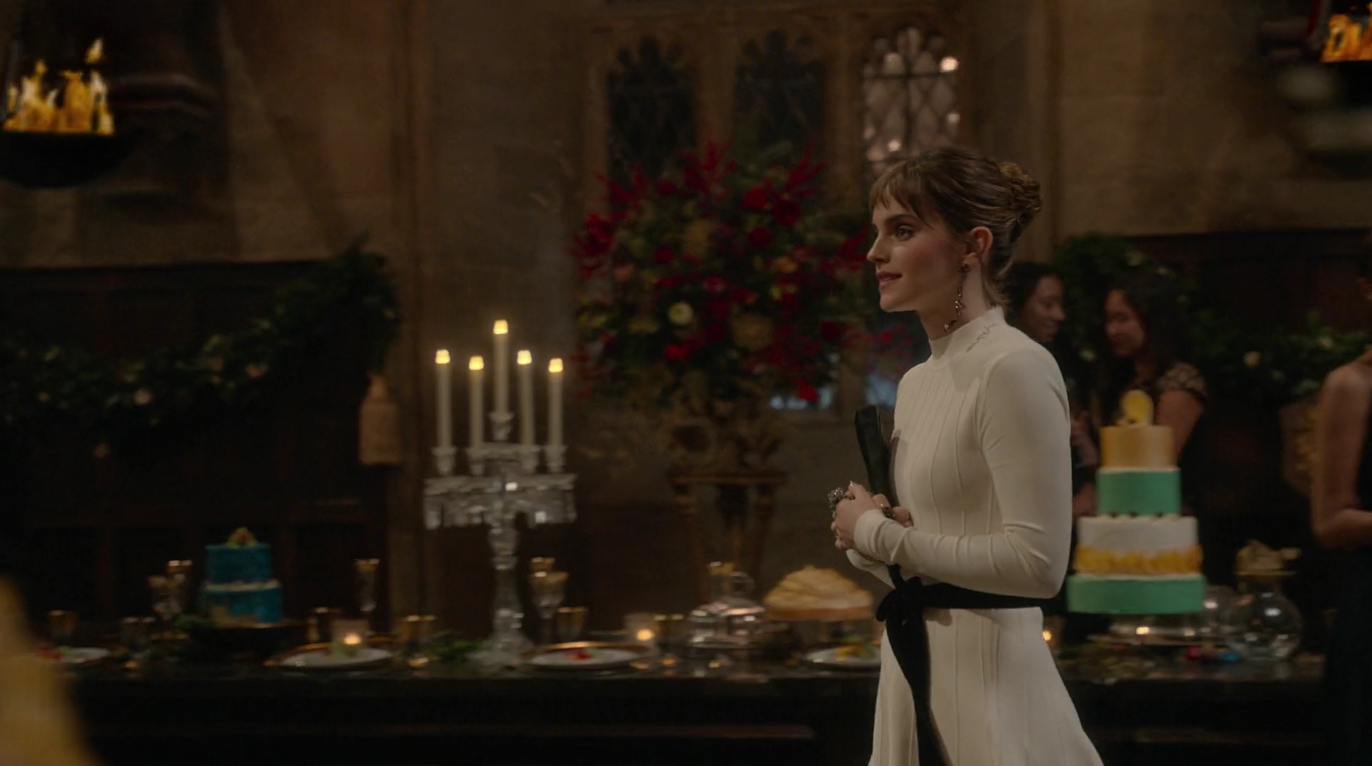 EmmaWatsonFan-dot-nl_HarryPotter-ReturnToHogwarts0144.jpg