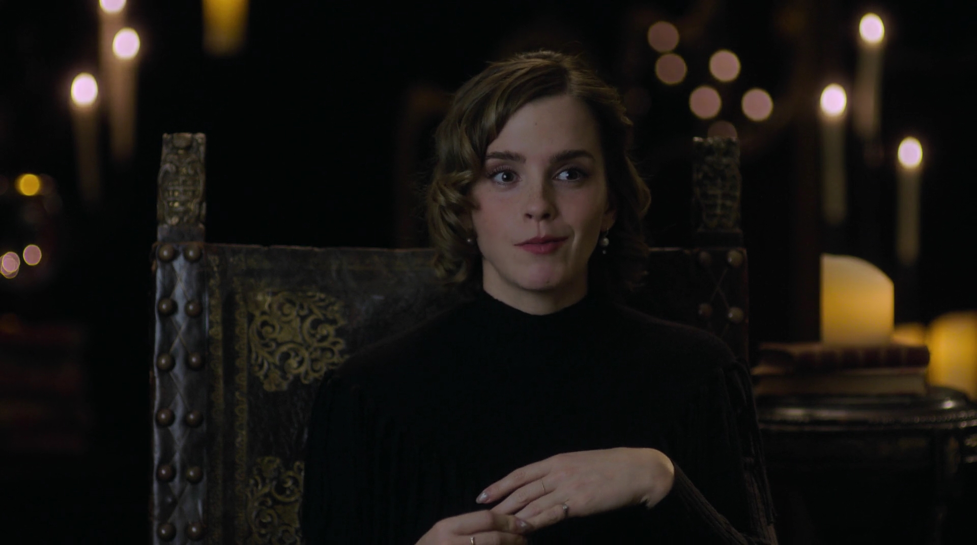 EmmaWatsonFan-dot-nl_HarryPotter-ReturnToHogwarts0350.jpg