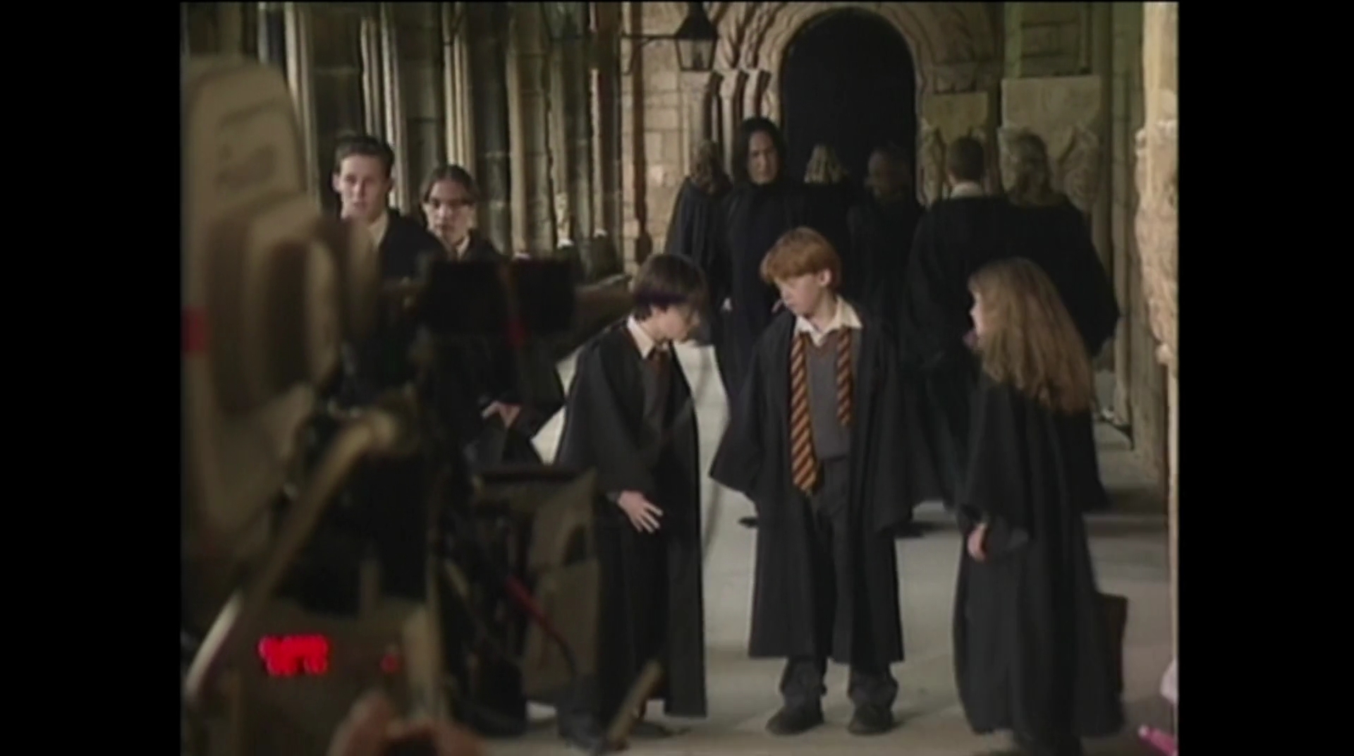EmmaWatsonFan-dot-nl_HarryPotter-ReturnToHogwarts1000.jpg