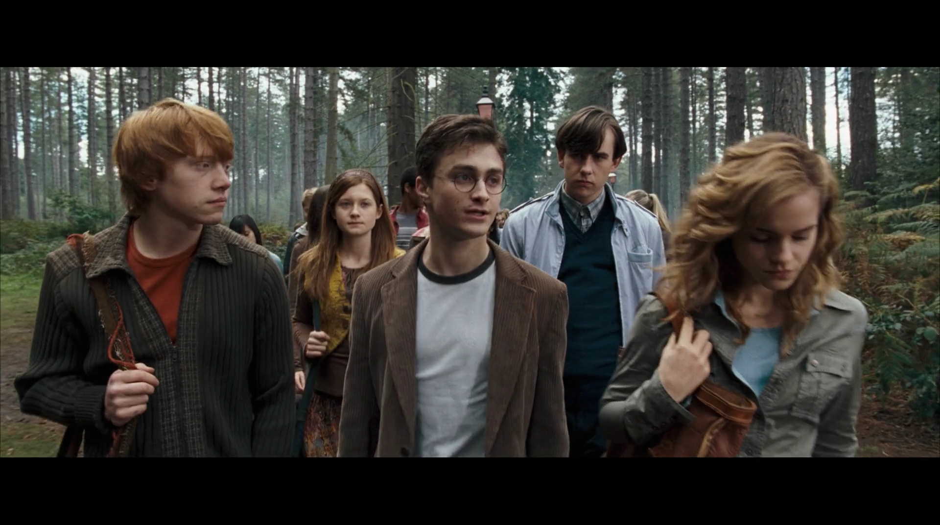 EmmaWatsonFan-dot-nl_HarryPotter-ReturnToHogwarts3850.jpg EmmaWatsonFan-dot-nl_HarryPotter-ReturnToHogwarts3850.jpg