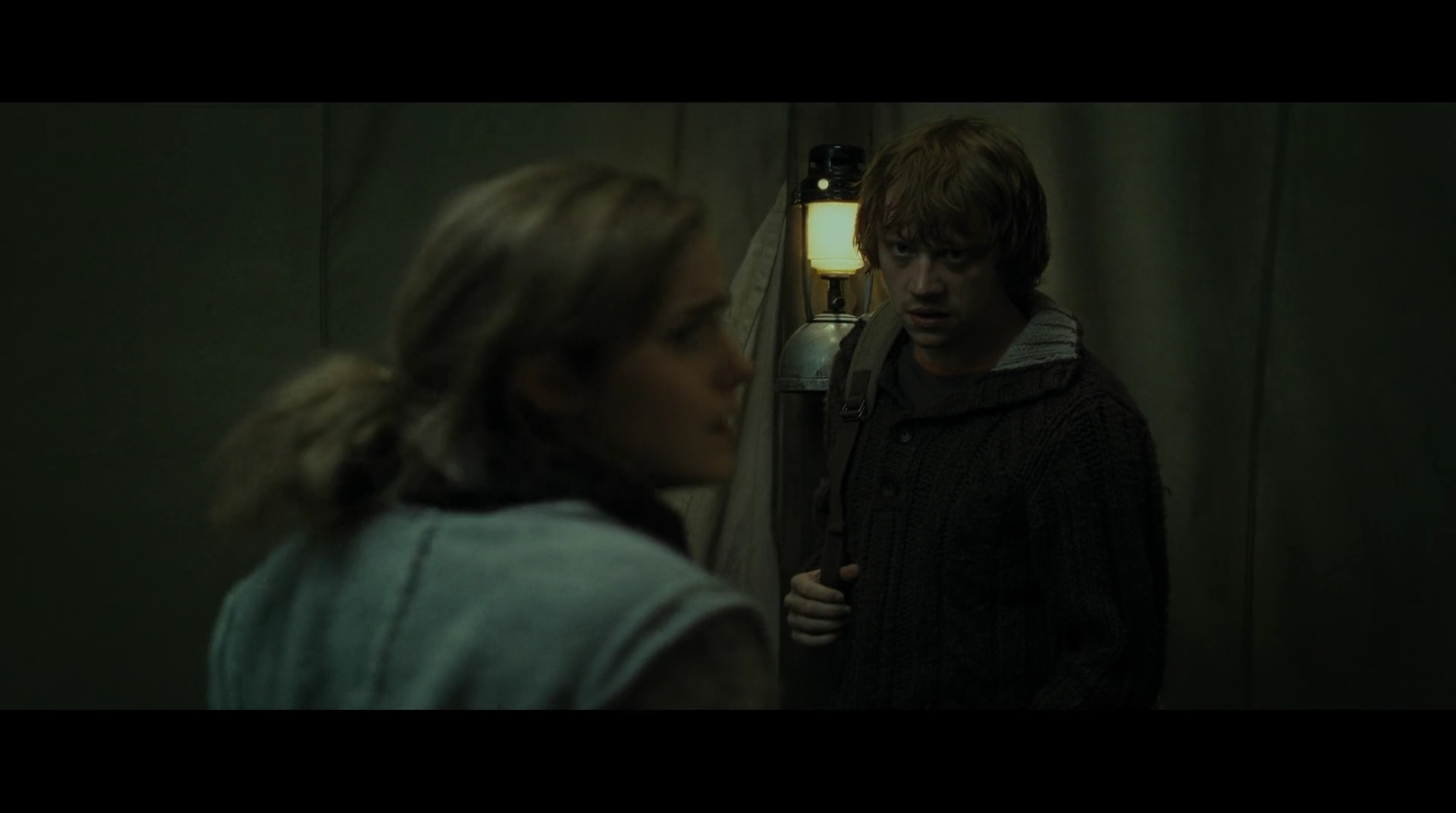 EmmaWatsonFan-dot-nl_HarryPotter-ReturnToHogwarts4933.jpg EmmaWatsonFan-dot-nl_HarryPotter-ReturnToHogwarts4933.jpg