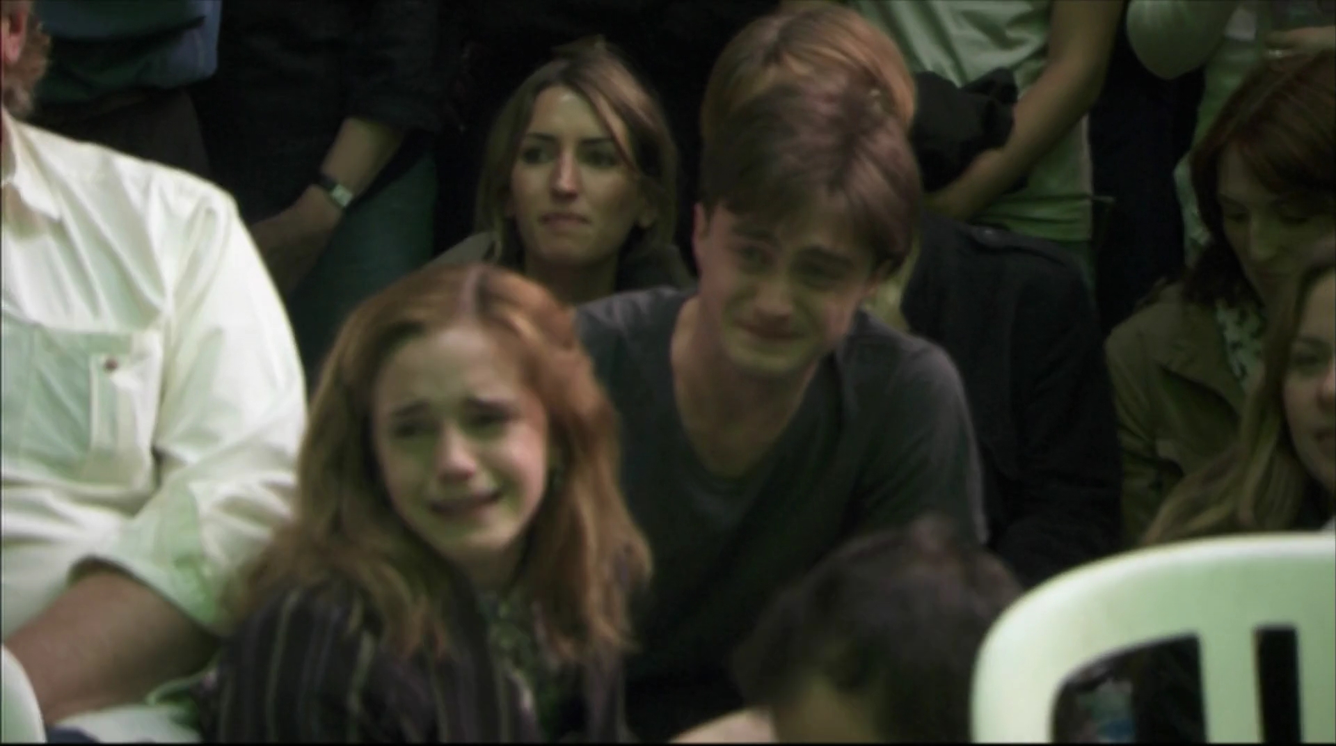 EmmaWatsonFan-dot-nl_HarryPotter-ReturnToHogwarts5756.jpg EmmaWatsonFan-dot-nl_HarryPotter-ReturnToHogwarts5756.jpg
