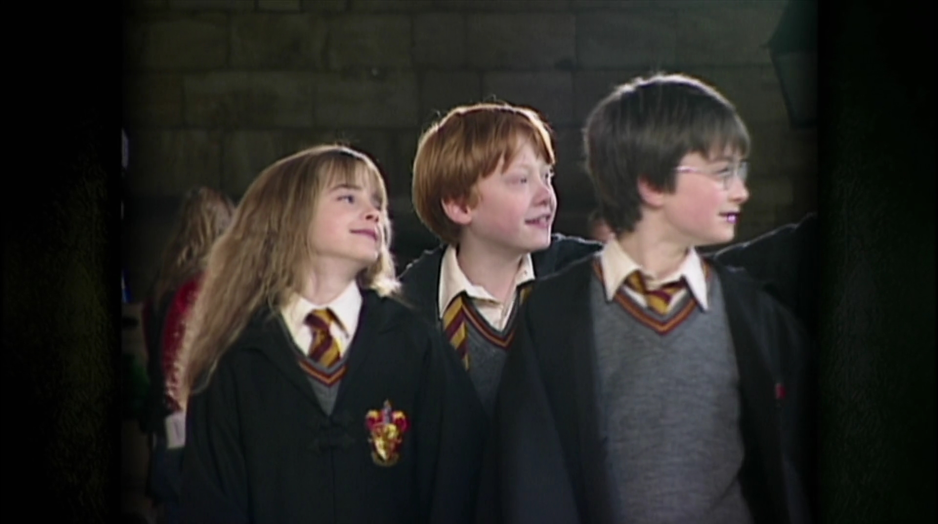 EmmaWatsonFan-dot-nl_HarryPotter-ReturnToHogwarts6018.jpg EmmaWatsonFan-dot-nl_HarryPotter-ReturnToHogwarts6018.jpg