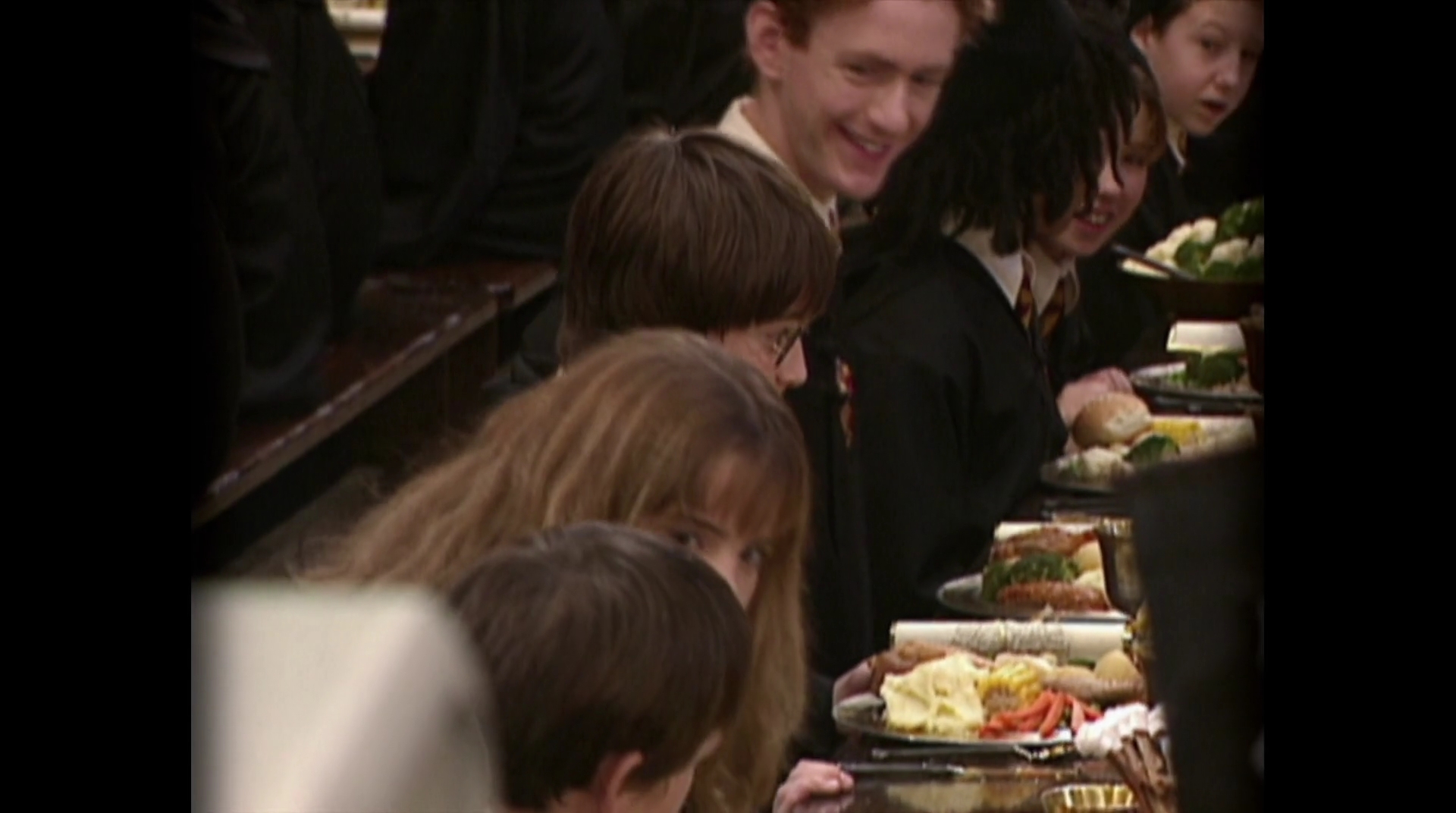 EmmaWatsonFan-dot-nl_HarryPotter-ReturnToHogwarts6033.jpg EmmaWatsonFan-dot-nl_HarryPotter-ReturnToHogwarts6033.jpg