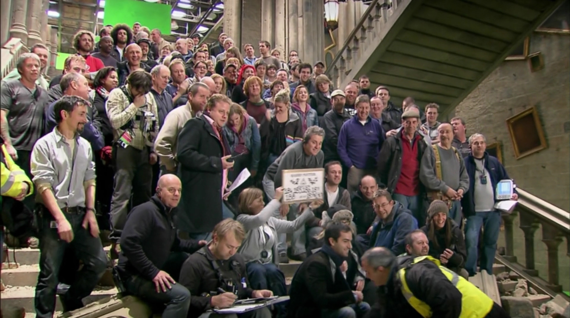 EmmaWatsonFan-dot-nl_HarryPotter-ReturnToHogwarts6039.jpg EmmaWatsonFan-dot-nl_HarryPotter-ReturnToHogwarts6039.jpg