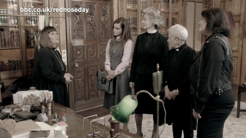 EmmaWatsonFan_dot_nl-TheVicarOfDibley_RedNoseDaySpecial-ComicRelief0153.jpg